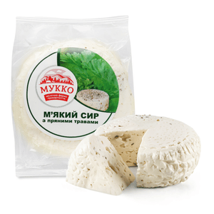 Сир «Лавка традицій» «Мукко» м'який з пряними травами 49,2%