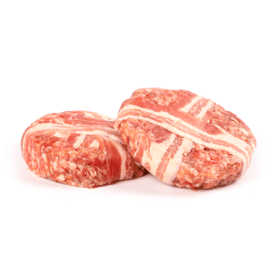 Біфштекс в беконі яловичина та свинина зі спеціями