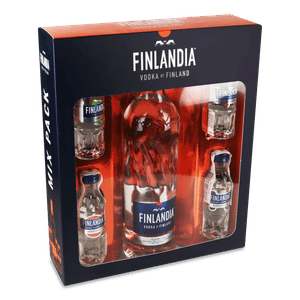 Набір горілки Finlandia 0,5 л + 4 міньйони по 0,05 л