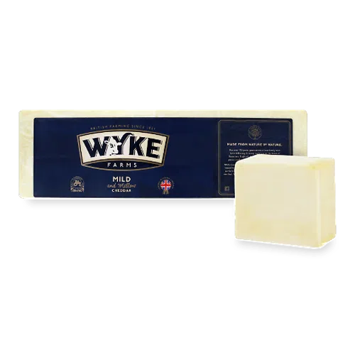 Сир Wyke Farms «Чеддер» білий м'який 51% з коров'ячого молока
